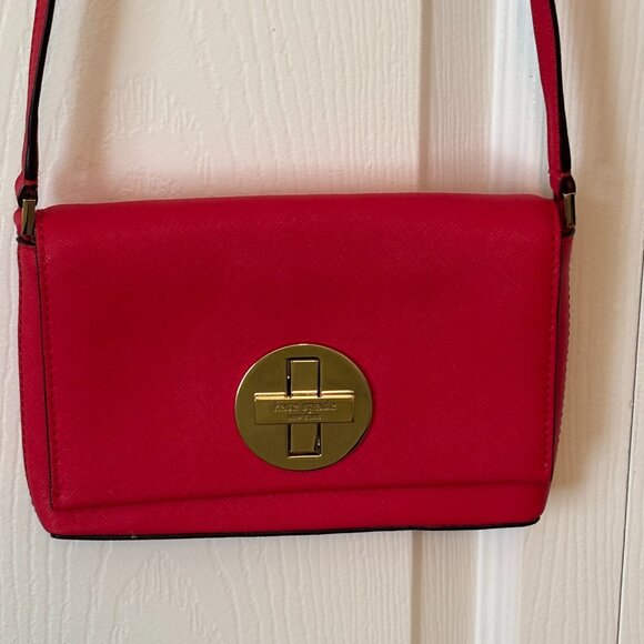 Kate Spade New York Sally Newbury Lane Leather Crossbody - Picture 3 of 15